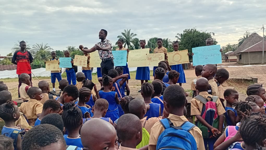 Fellow Spotlight: Fallah Jibba’s Commitment to Keeping Children in School